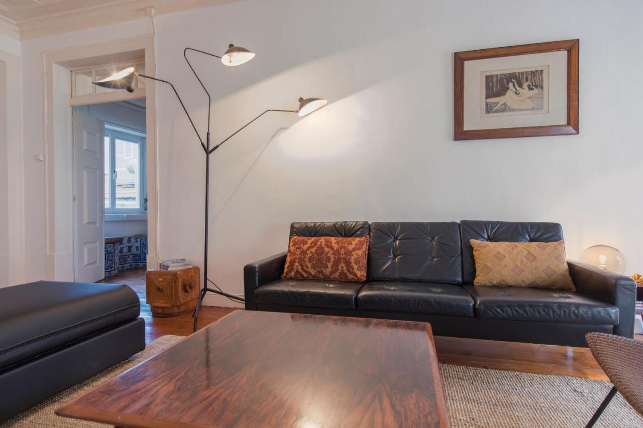 Lovelystay - Chiado 2 Bedroom Charm! Lisboa Dış mekan fotoğraf