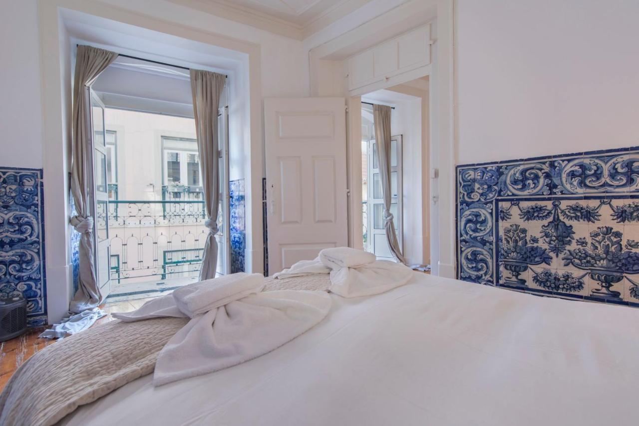 Lovelystay - Chiado 2 Bedroom Charm! Lisboa Dış mekan fotoğraf