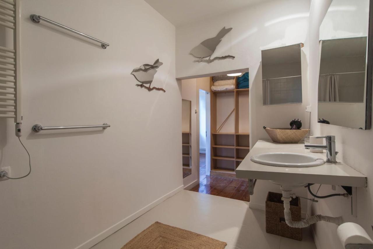 Lovelystay - Chiado 2 Bedroom Charm! Lisboa Dış mekan fotoğraf