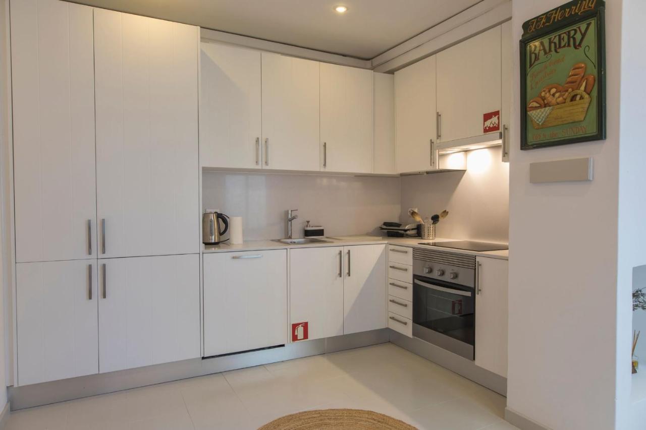 Lovelystay - Chiado 2 Bedroom Charm! Lisboa Dış mekan fotoğraf
